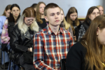 Молодым хранить память