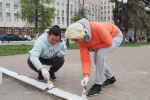 «Городские власти должны следить за порядком, а горожане - поддерживать его» - Артём Здунов вышел на общегородской субботник