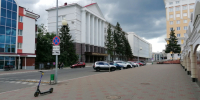 Следком расследует обстоятельства гибели девочки в Мордовии после падения ворот - Pg13.Ru