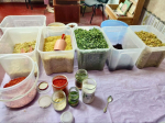 Жители Жуково в Торбеевском районе организовали сбор продуктов для бойцов СВО