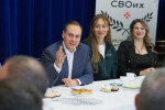 «Все мы преображаемся и совершаем свои маленькие победы» - Артём Здунов встретился с участниками программы «Герои среди СВОих»