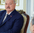 Батька Лукашенко: «Если ты живешь рядом с этим «спящим медведем», ну не буди его» - Столица С