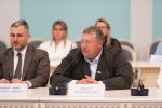 Артём Здунов поздравил предпринимателей республики с профессиональным праздником