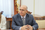 Артём Здунов провел прием предпринимателей республики